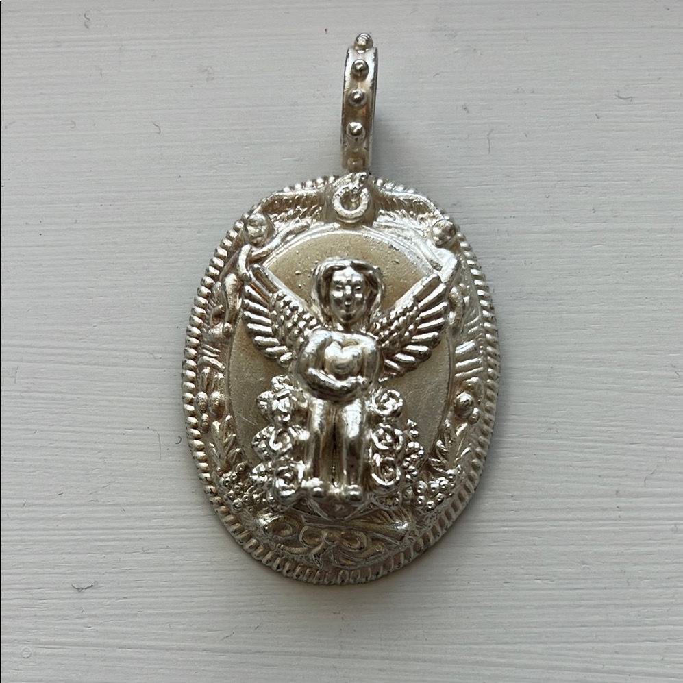 Rare Vintage Neiman Marcus Rebecca Collins Silver Angel Cherub Pendant Necklace